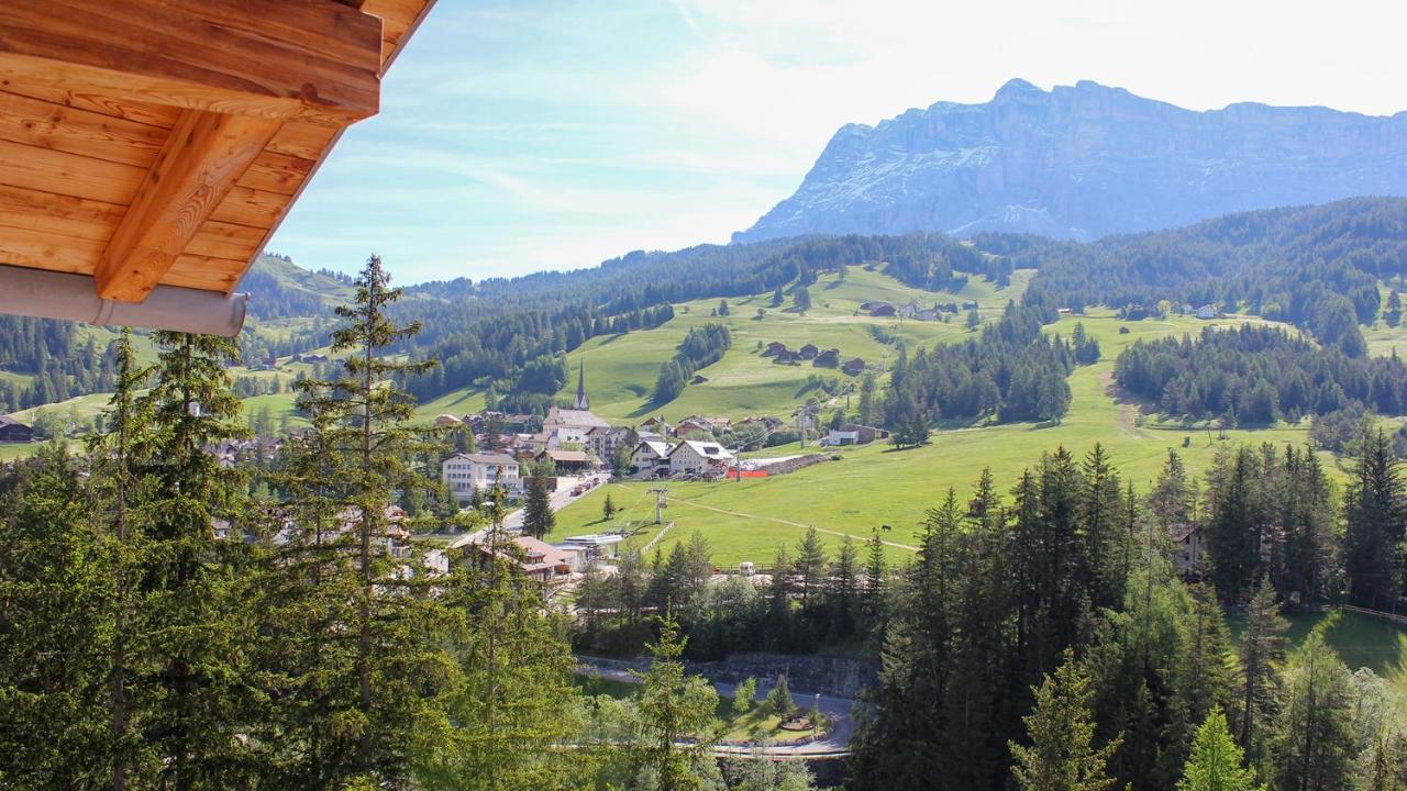Garni Haus Valentin B&B Badia  Exterior foto