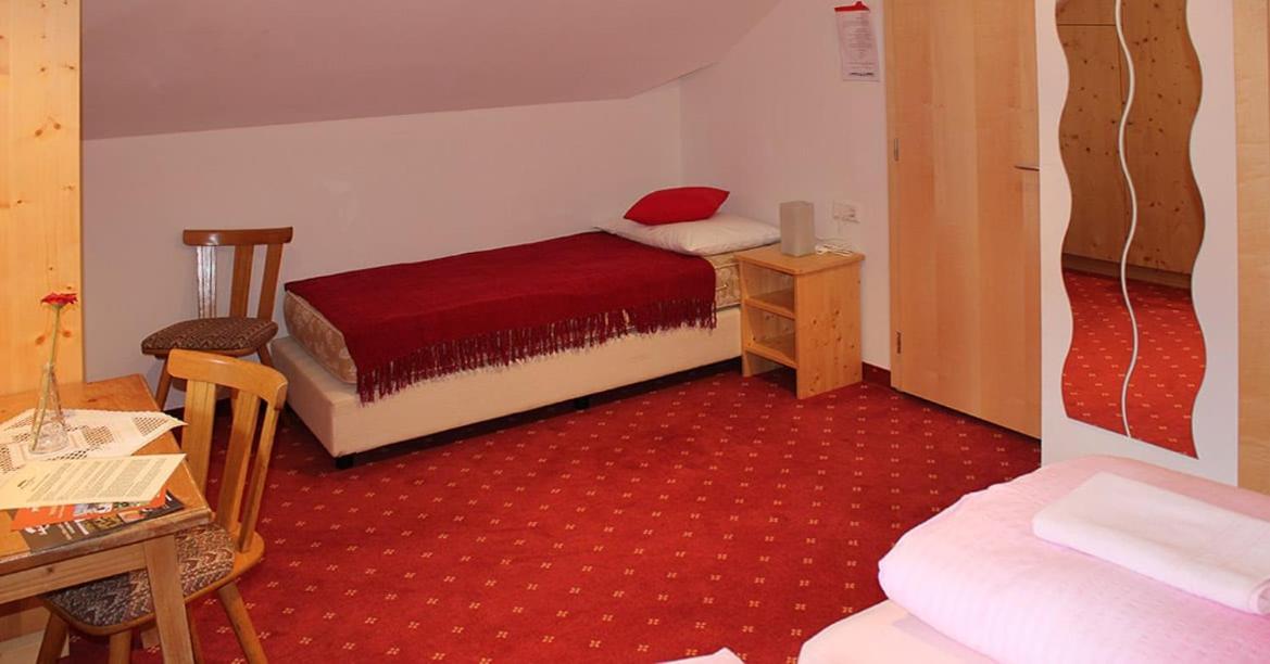 Garni Haus Valentin B&B Badia  Cameră foto